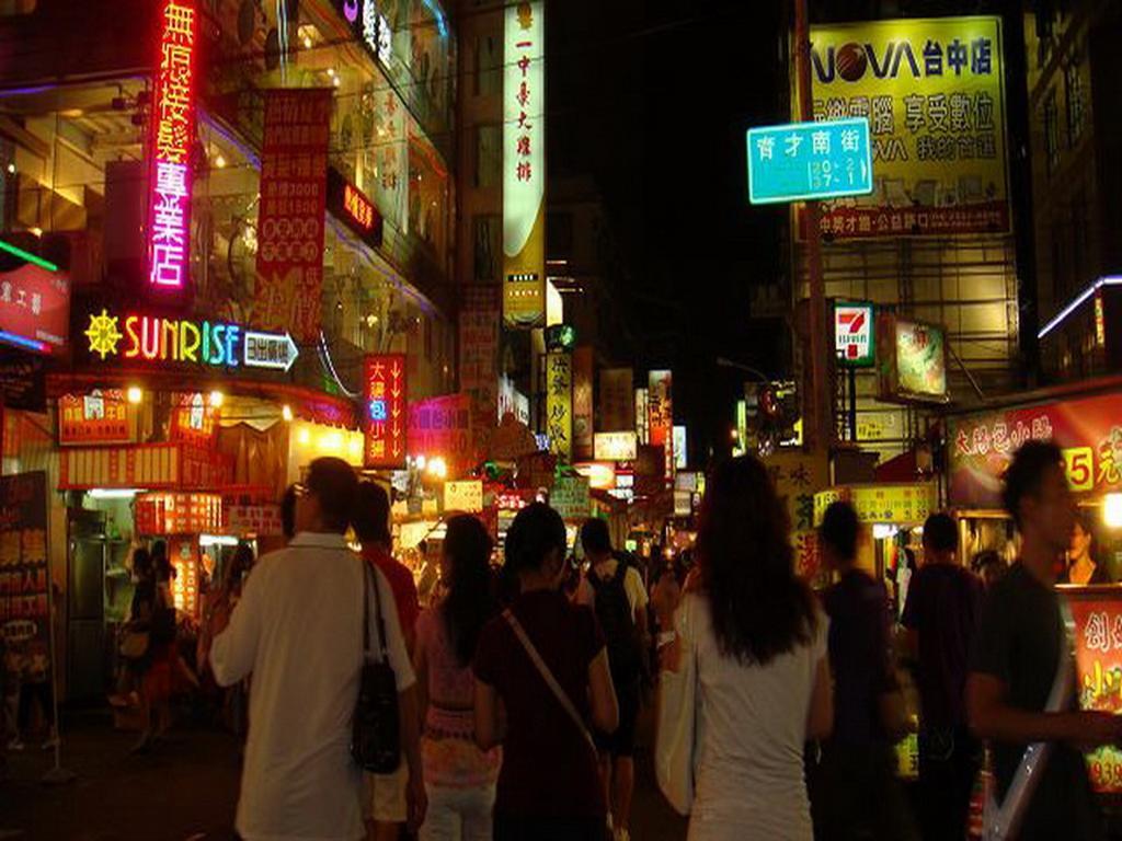 台中 奇异果- 中正店酒店 外观 照片